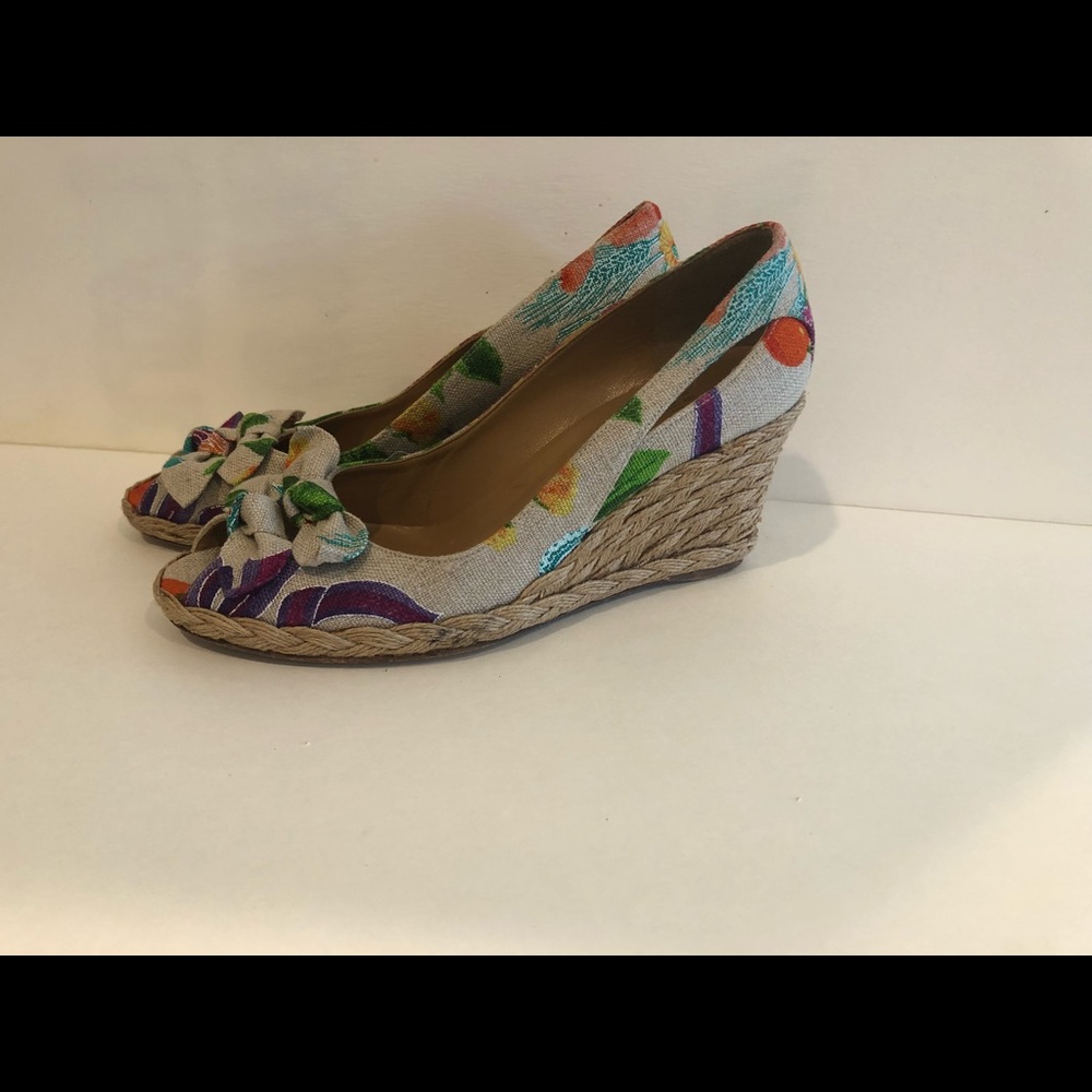 Stuart Weitzman Designer Espadrilles - image 2